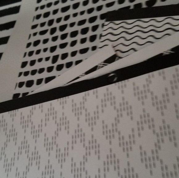 Bundle of (25) Extra Cardstock Paper in Black and White - Picture 7 of 7